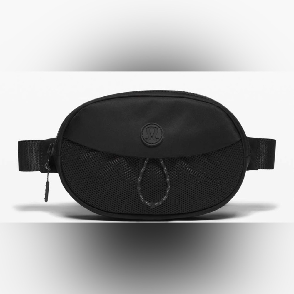 Lululemon take it on belt bag